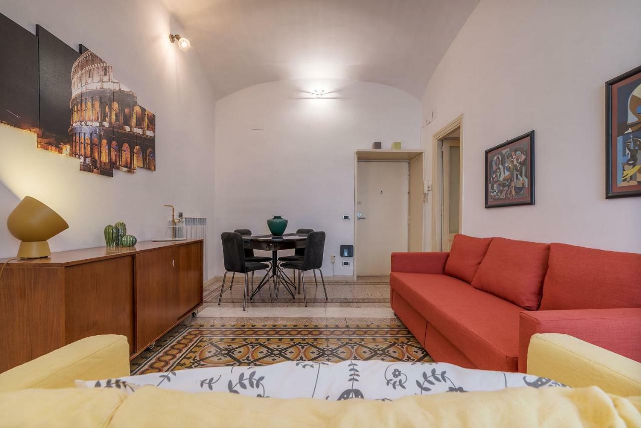 San Giovanni & Colosseo Roomy Flat Rome Exterior photo